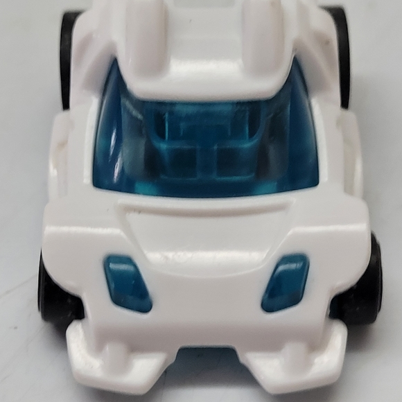 KINDER JOY Surprise Egg Toy SD011- White/ Blue Pull Back Racing Car. Get ready f - Picture 2 of 7